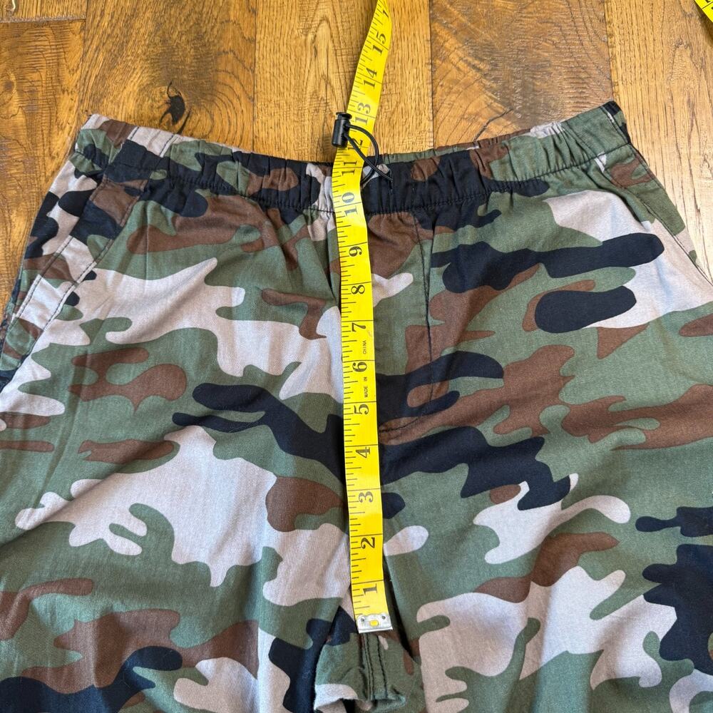 No Boundaries Cargo Pants Womens XS Green Camouflage Pull on Bungee Waist Leg - Picture 4 of 7